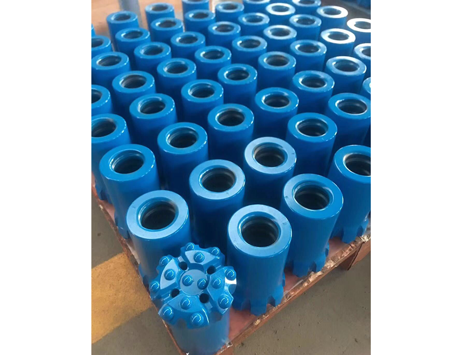 Top Hammer Button ···